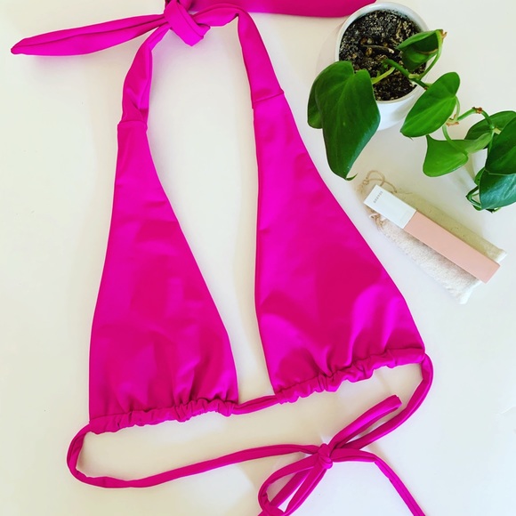 Hailey Halter Multi-way Top - Picture 1 of 13